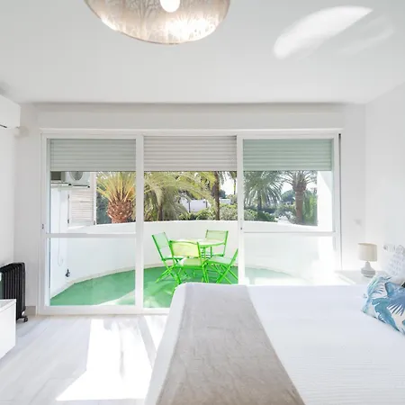 Moderno Estudio Y Piscina A 50 Metros De La Playa 마르베야