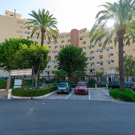 Moderno Estudio Y Piscina A 50 Metros De La Playa *