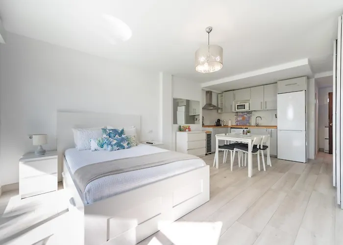 شقة Moderno Estudio Y Piscina A 50 Metros De La Playa ماربيا